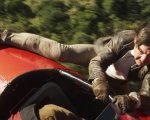 Mission: Impossible - The Final Reckoning, Tom Cruise penzola a testa in giù da un aereo nel nuovo spot