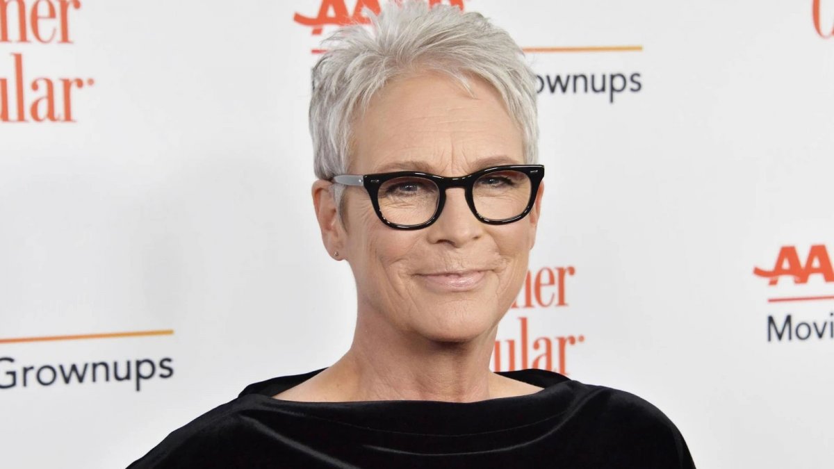 Jamie Lee Curtis lascia X schierandosi contro Donald Trump ed Elon Musk