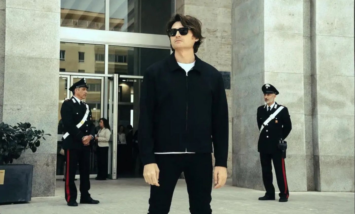 Io sono la fine del mondo, la recensione del film di Angelo Duro