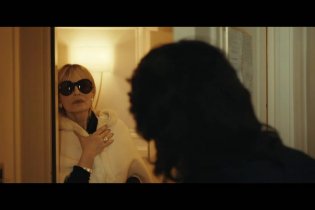 Cortina Express - Trailer della commedia di Natale con Christian, De Sica, Lillo e Isabella Ferrari