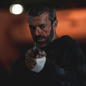 La coda del diavolo: Luca Argentero in una scena