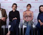 Adorazione, Alice Lupparelli e Noemi Magagnini: 'La paura della Generazione Alpha? Non essere ascoltati'