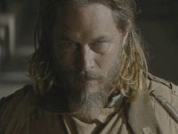 Dune: Prophecy, intervista a Travis Fimmel: 'Oggi la verità fa molta più paura della menzogna'