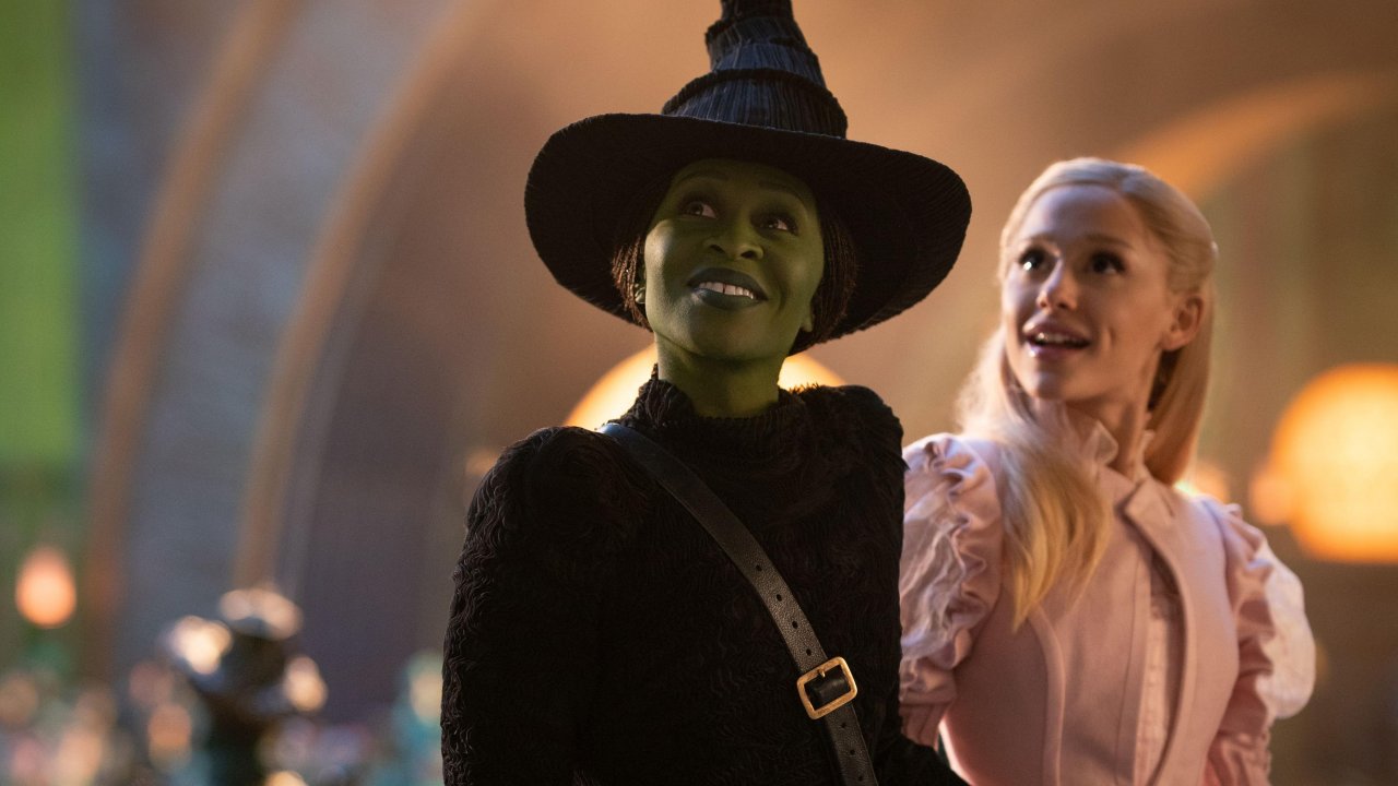Cynthia Erivo e Ariana Grande nei panni di Elphaba e Glinda