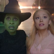 Wicked: Ariana Grande e Cynthia Erivo in una scena