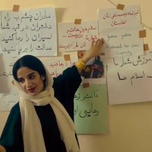 Bread and Roses: un frame del film