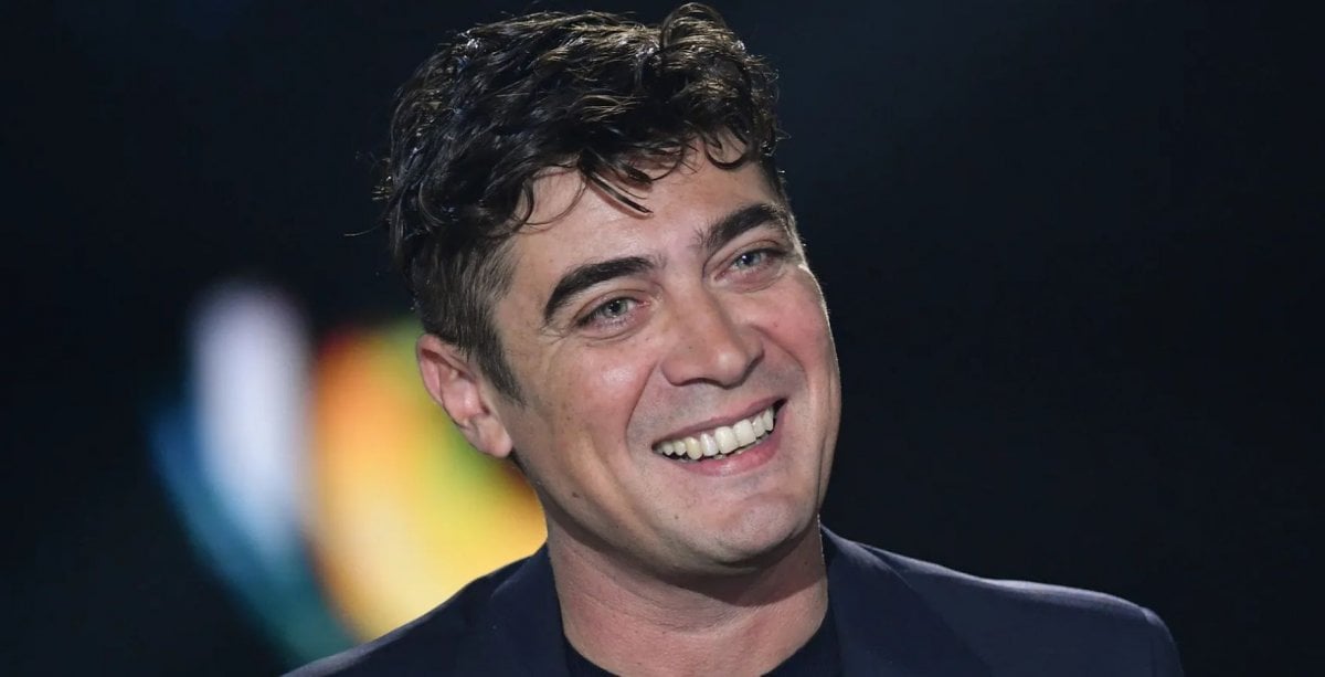 Riccardo Scamarcio: "La donna deve crescere i figli e pulire la casa", l