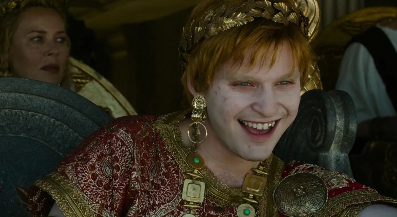 Primo piano di Fred Hechinger in Il gladiatore 2