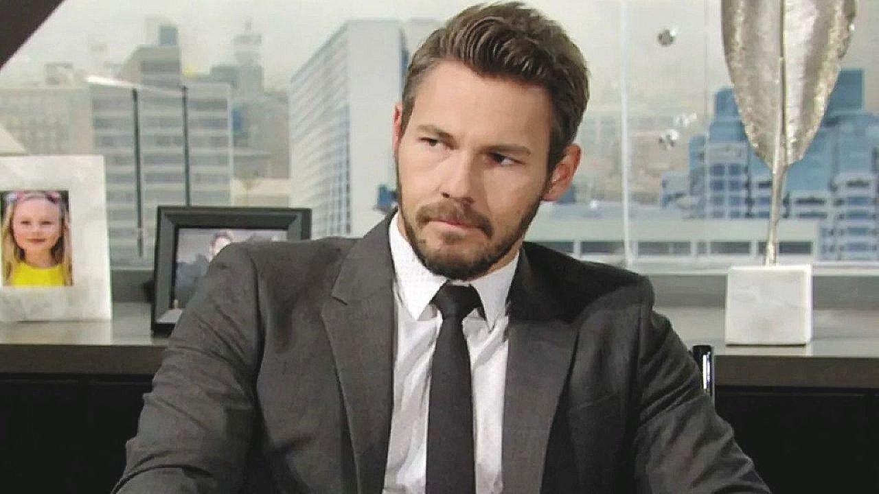 Liam Spencer è  Interpretato da Scott Clifton