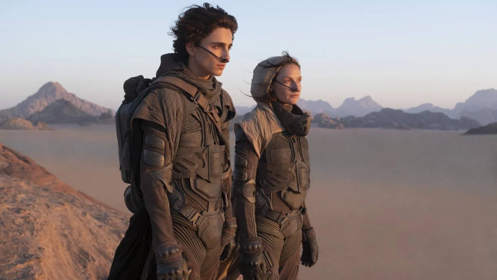 Timothée Chalamet e Rebecca Ferguson in una scena di Dune.