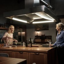 Libera. Lunetta Savino e Monica Dugo in una scena della serie.