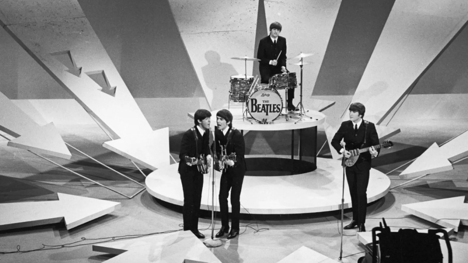 I Beatles nello studio dell'Ed Sullivan Show