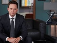 Patrick J. Adams: 'Ho lasciato Suits perché ero depresso e bevevo troppo'