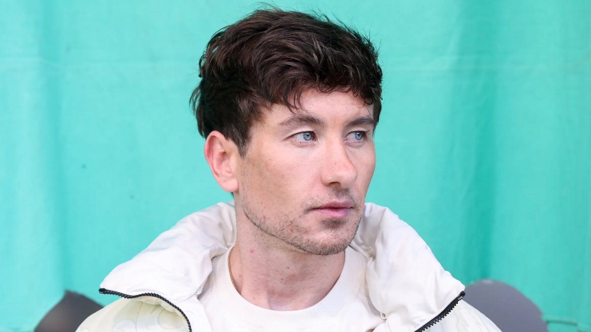 Barry Keoghan mostra le sue cicatrici: "Era il momento giusto per farlo"