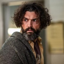 From: David Alpay in una sequenza della terza stagione della serie TV