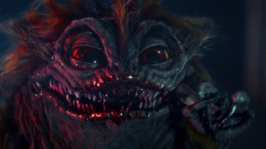 Monster On A Plane Ezra