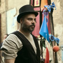 Creiture: Marco D'Amore in una scena del film