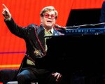 Elton John confessa: 'Non vedo più, non sono riuscito a vedere nemmeno il mio ultimo musical'