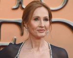 J.K. Rowling: 'Ho ricevuto migliaia di minacce di morte, stupro e violenza da parte di attivisti trans'