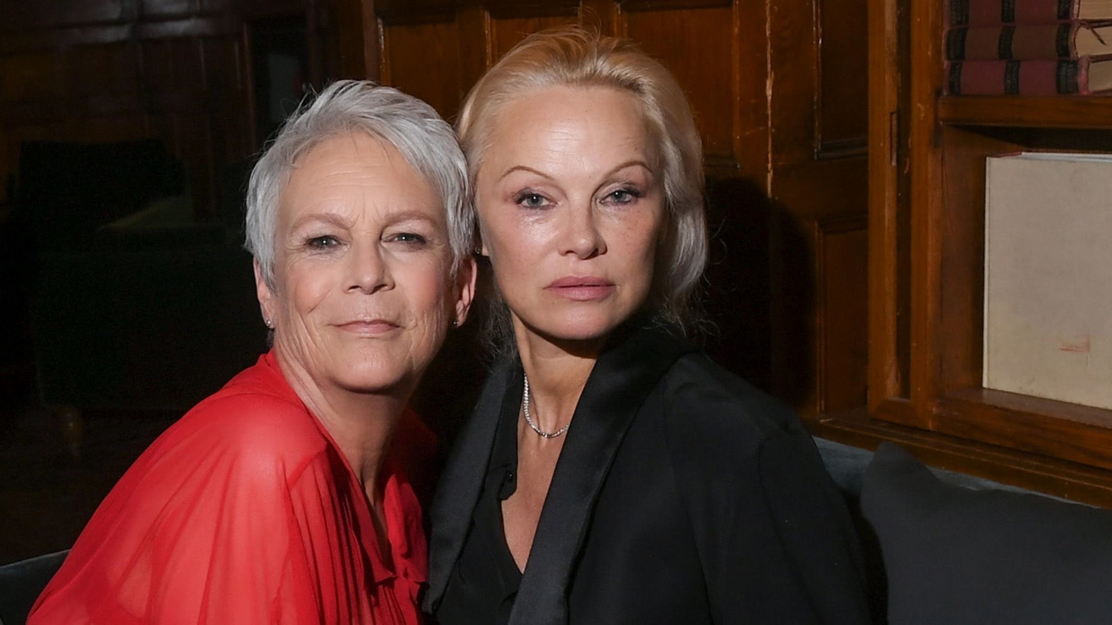 Jamie Lee Curtis insieme a Pamela Anderson