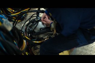 Last Breath - Trailer del thriller subacqueo con Woody Harrelson e Simu Liu