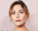 Elizabeth Olsen star di Panic Carefully accanto a Julia Roberts