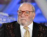 Paul Schrader spiega perché non ha girato il film con Leonardo DiCaprio: 'Shah Rukh Khan voleva il controllo'