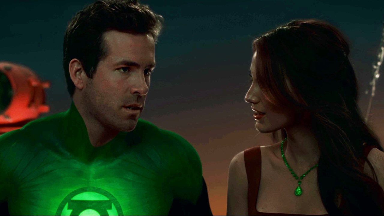 Ryan Reynolds e Blake Lively in una scena di Lanterna Verde
