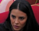 Grande Fratello, Shaila perde il controllo e sbotta: “Helena mi ha proprio rotto il caz*o”