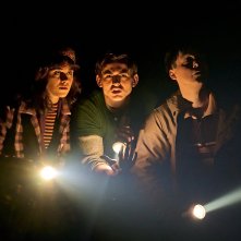 Stranger Things: The First Shadow, una foto dei protagonisti