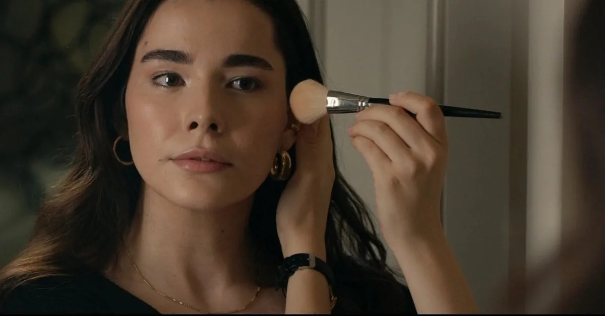 Tradimento Anticipazioni 22 Aprile La Soap Torna Su Canale 5 Dopo La