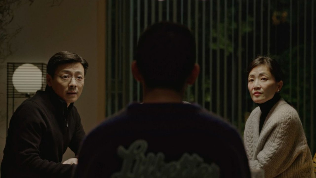 Una scena di Brief History of a Family