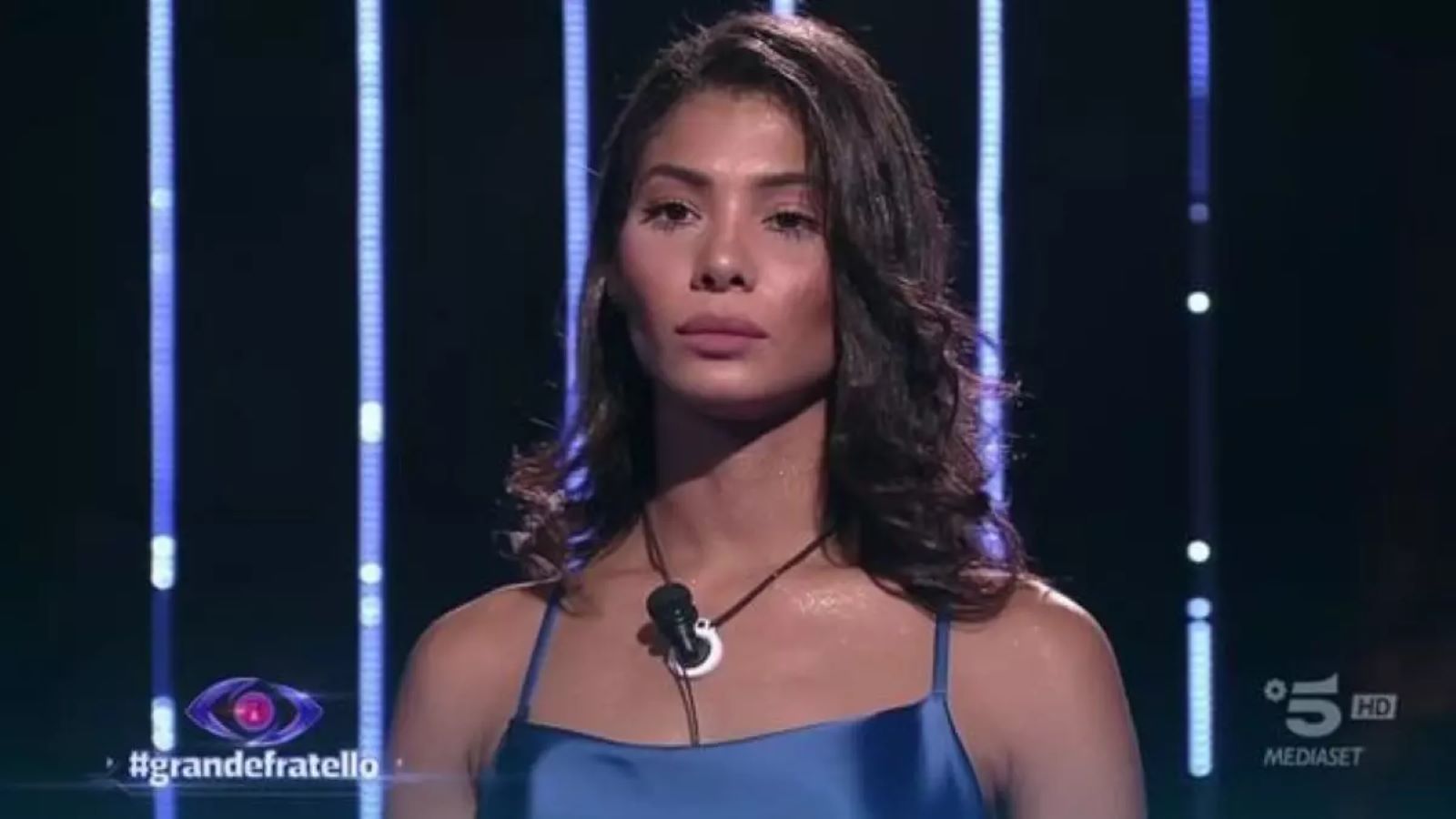 Yulia Naomi Bruschi al suo ingresso al Grande Fratello