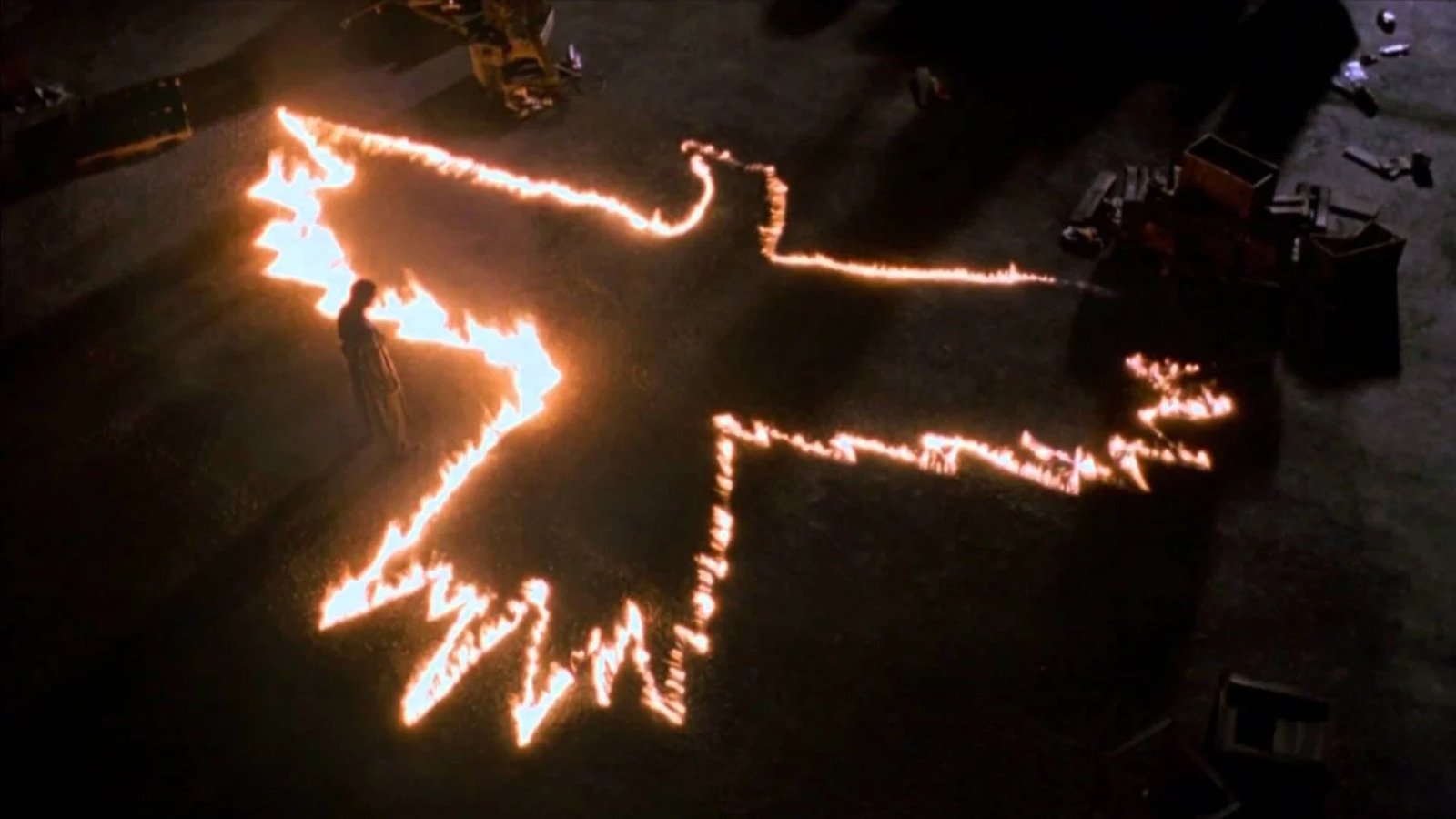 Immagine da una scena de Il Corvo.