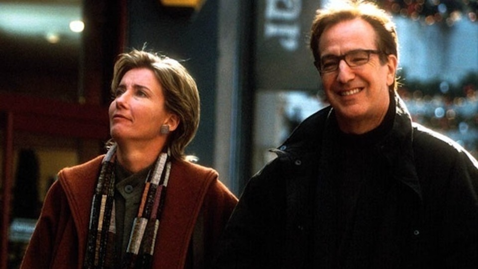 Love Actually: Emma Thompson e Alan Rickman in una scena