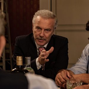 Stolen Moments: Nicola Nocella e Paolo Sassanelli durante una discussione