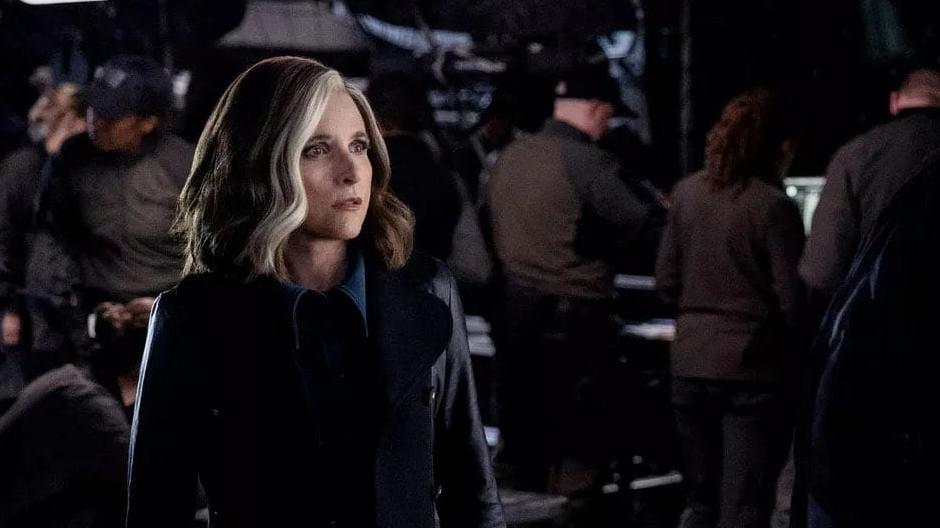 Julia Louis-Dreyfus nei panni di Val