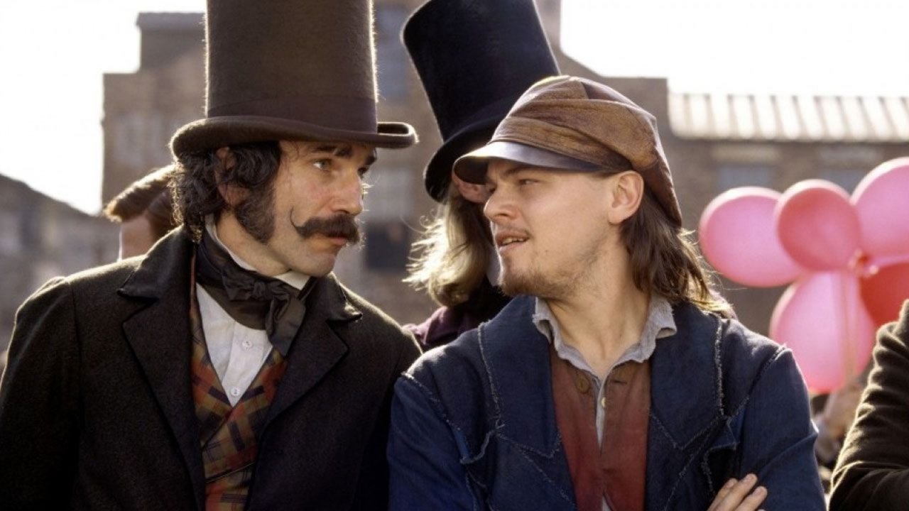 Daniel Day-Lewis e Leonardo DiCaprio in una scena di Gangs of New York