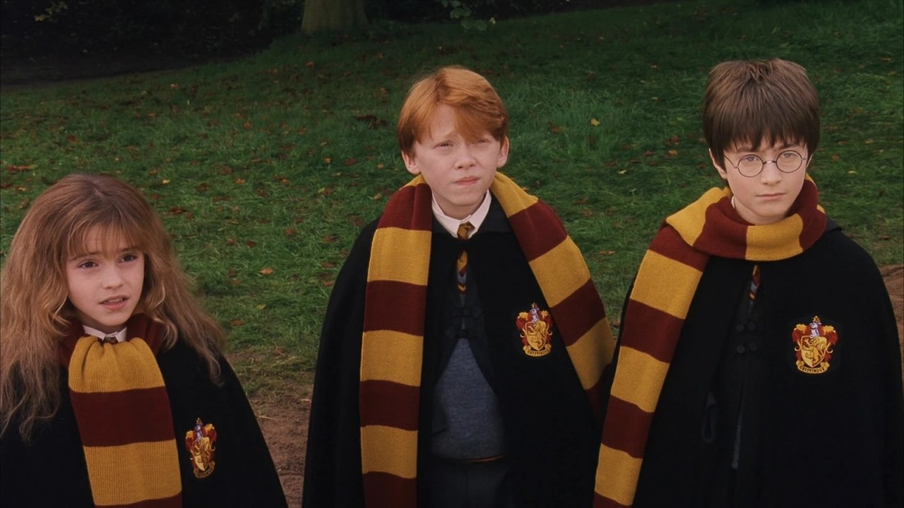 Harry Potter e la pietra filosofale: Emma Watson, Rupert Grint e Daniel Radcliffe in una scena