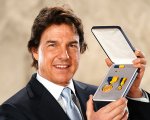 Tom Cruise è stato premiato dalla Marina americana per il lavoro compiuto in Top Gun