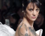 Asia Argento: 'Gli alieni e l'ayahuasca mi hanno liberata dalla gelosia del mio ex'