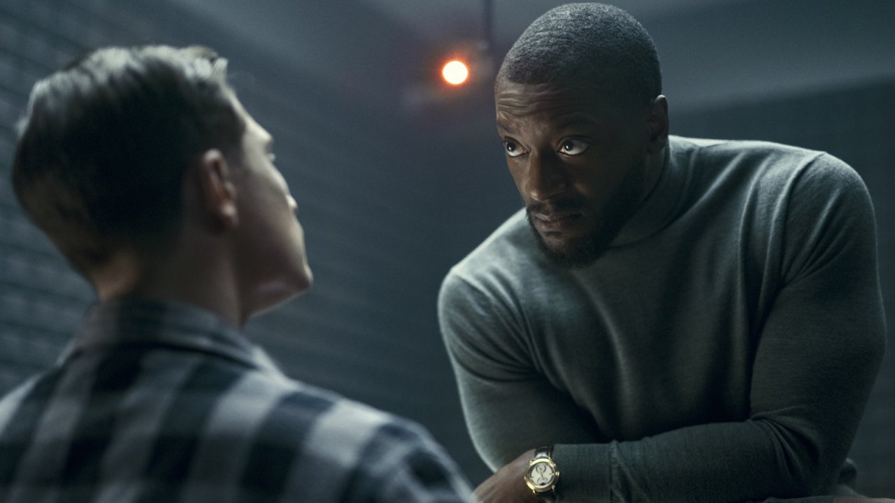 Aldis Hodge è Alex Cross.