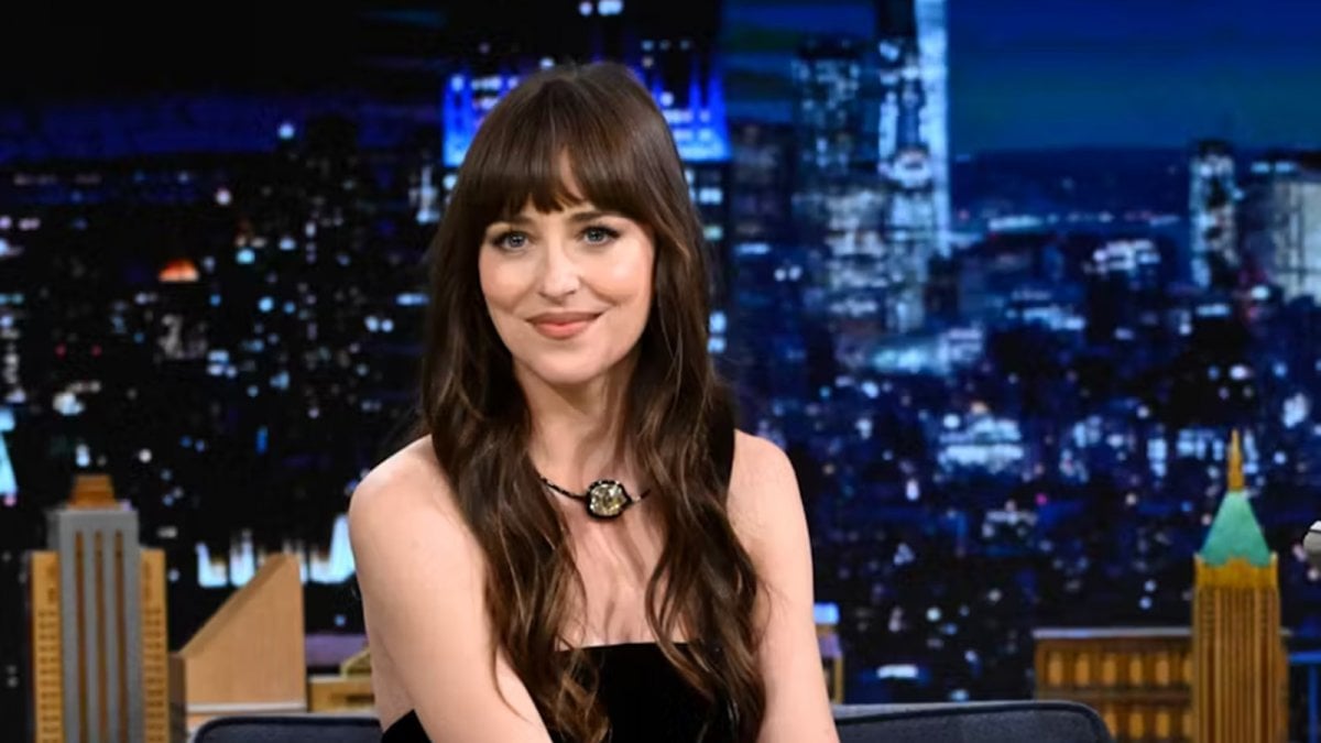 Dakota Johnson e Josh Hartnett nel cast di Verity, tratto da un bestseller di Colleen Hoover