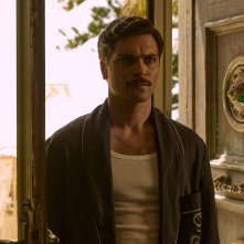 Questi fantasmi: Alessio Lapice in un momento del film