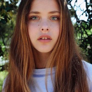 Locandina di Nicole Wallace