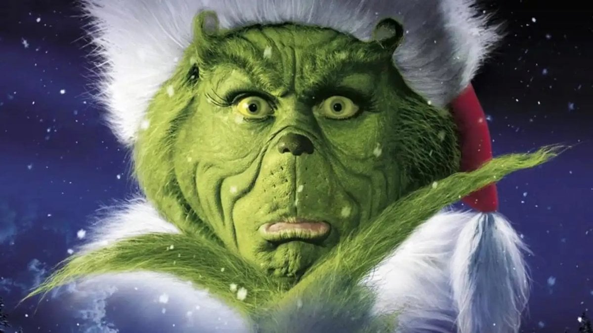 Il Grinch: i fan lanciano una petizione per ottenere la director’s cut di 4 ore del film di Jim Carrey