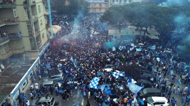 Trentatre Celebrazioni In Strada