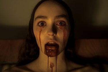Nosferatu Lily Rose Depp Lacrime Di Sangue