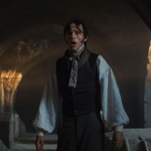 Nosferatu: Nicholas Hoult in un momento del film