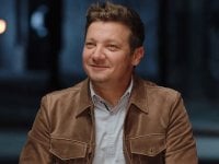 Jeremy Renner a 2 anni dall'incidente: 'Sono di nuovo forte'